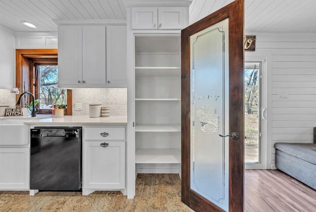 209 Mccurdy Street, Crowley, TX 76036