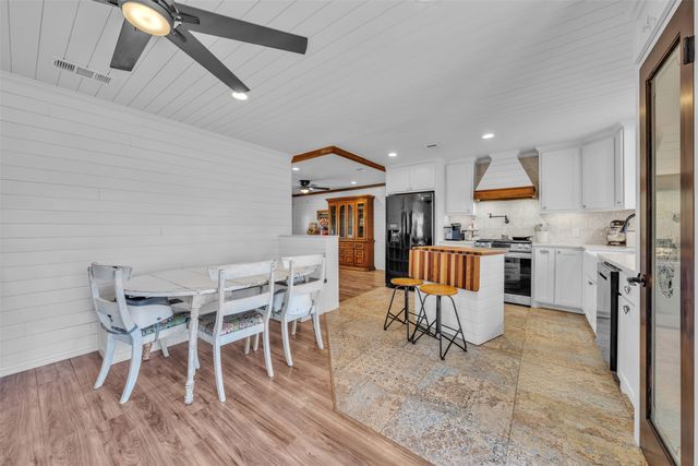 209 Mccurdy Street, Crowley, TX 76036