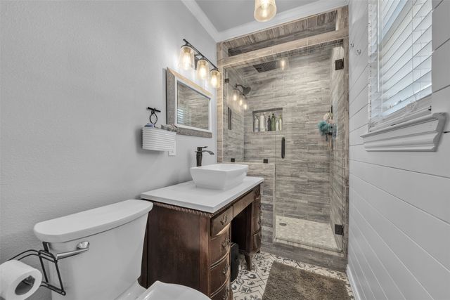 209 Mccurdy Street, Crowley, TX 76036