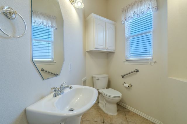 904 Ascension Drive, Hurst, TX 76053