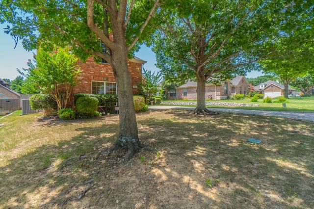 904 Ascension Drive, Hurst, TX 76053