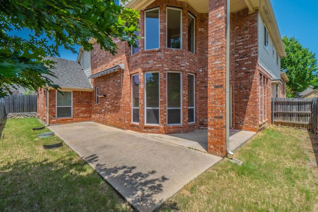 904 Ascension Drive, Hurst, TX 76053