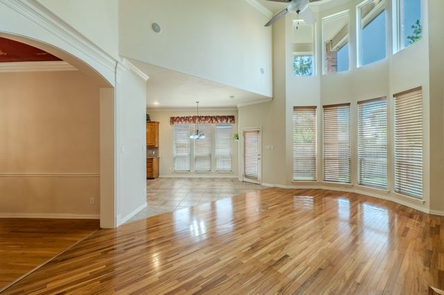 904 Ascension Drive, Hurst, TX 76053
