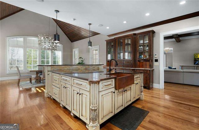 105 Ansley Drive, Calhoun, GA 30701