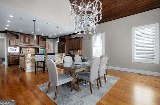 105 Ansley Drive, Calhoun, GA 30701