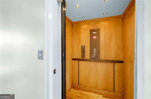 105 Ansley Drive, Calhoun, GA 30701