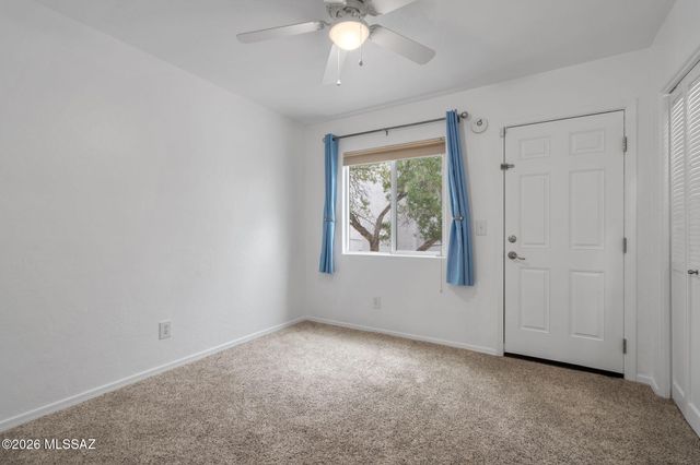 6420 N Regal Manor Drive, Tucson, AZ 85750