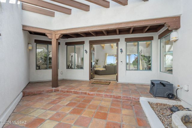 6420 N Regal Manor Drive, Tucson, AZ 85750