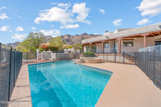 6420 N Regal Manor Drive, Tucson, AZ 85750