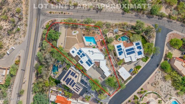 6420 N Regal Manor Drive, Tucson, AZ 85750