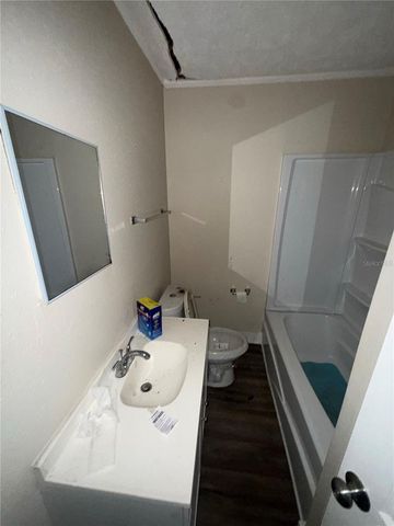 5905 BRILEY AVENUE, Jacksonville, FL 32208