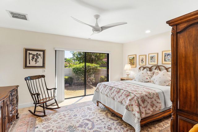 35 Estate Drive, Boynton Beach, FL 33436