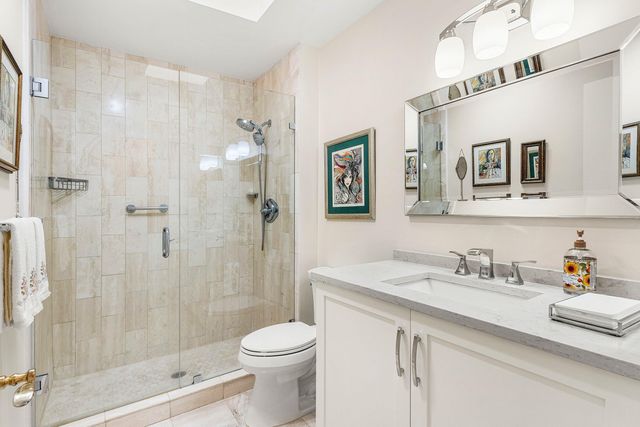 35 Estate Drive, Boynton Beach, FL 33436