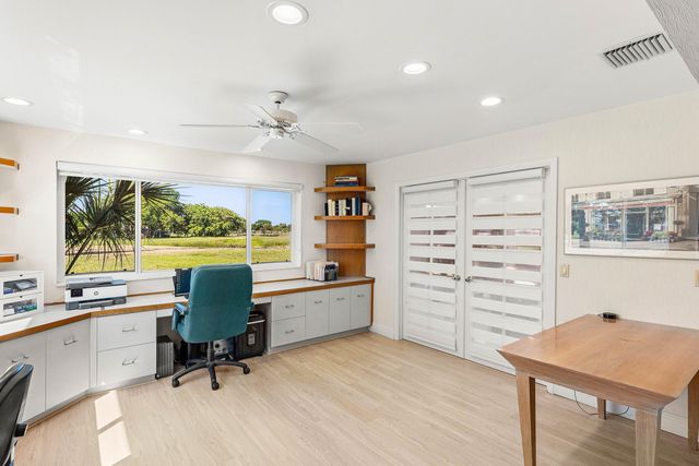 35 Estate Drive, Boynton Beach, FL 33436