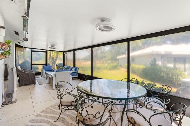 35 Estate Drive, Boynton Beach, FL 33436