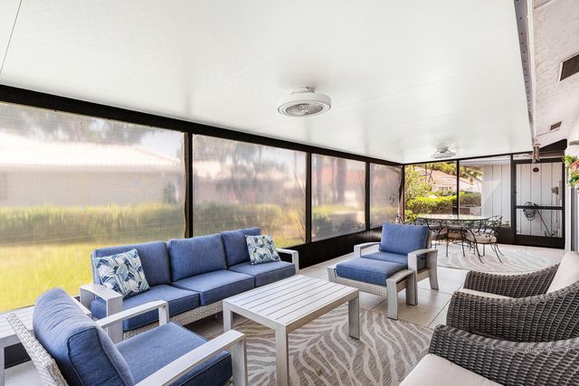 35 Estate Drive, Boynton Beach, FL 33436