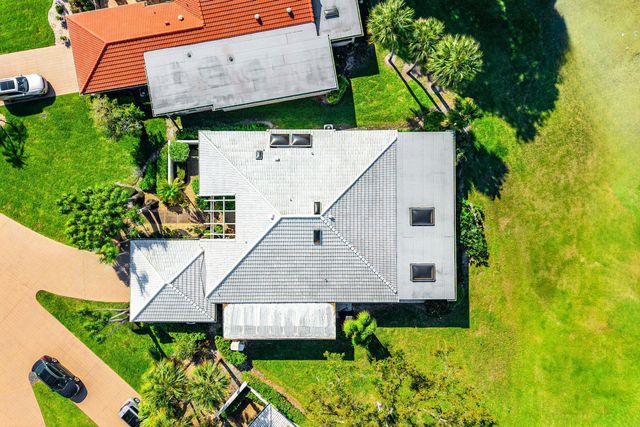 35 Estate Drive, Boynton Beach, FL 33436