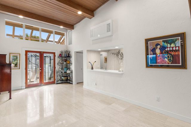 35 Estate Drive, Boynton Beach, FL 33436