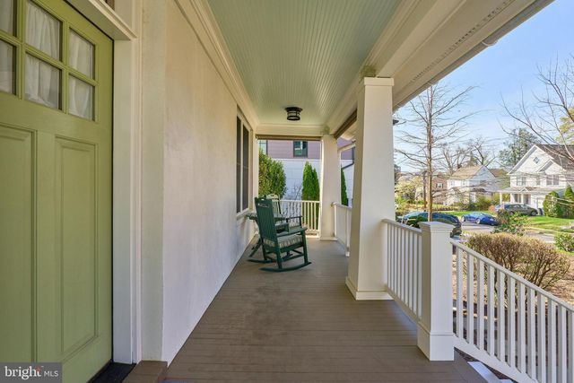 1243 N STUART ST, Arlington, VA 22201