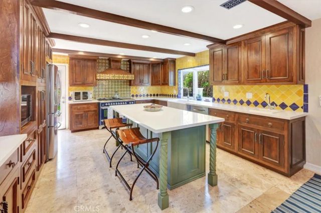 22861 Bergantin, Mission Viejo, CA 92692