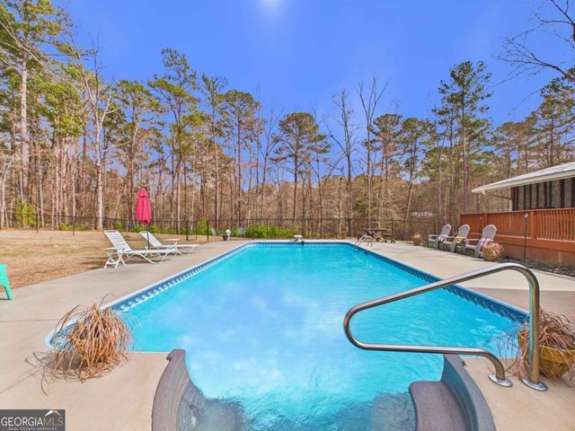 228 & 232 Hickory Point Drive, Buckhead, GA 30625