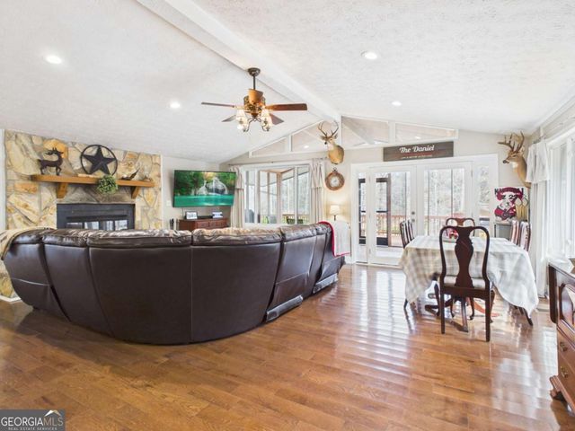 228 & 232 Hickory Point Drive, Buckhead, GA 30625