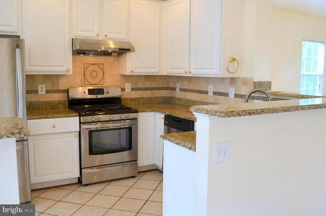 6863 DRIFTON CT, Centreville, VA 20121