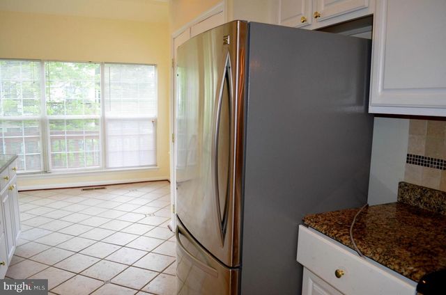 6863 DRIFTON CT, Centreville, VA 20121