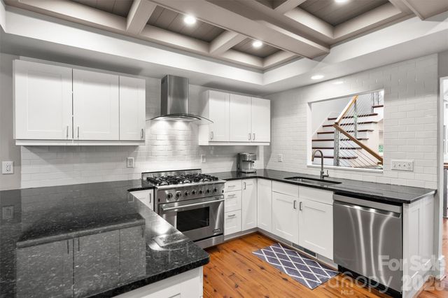 1919 Springdale Avenue, Charlotte, NC 28203