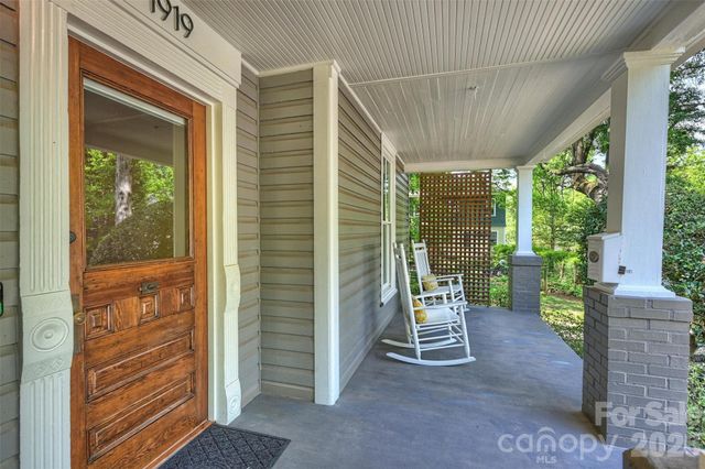 1919 Springdale Avenue, Charlotte, NC 28203