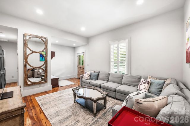 1919 Springdale Avenue, Charlotte, NC 28203