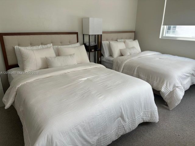 253 NE 2nd St 1402, Miami, FL 33132