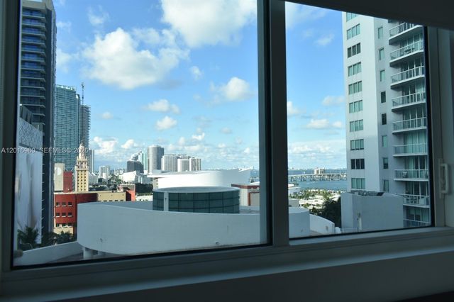 253 NE 2nd St 1402, Miami, FL 33132