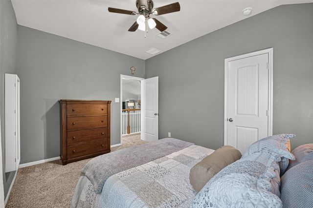 234 Bayside Crossing Drive, La Porte, TX 77571