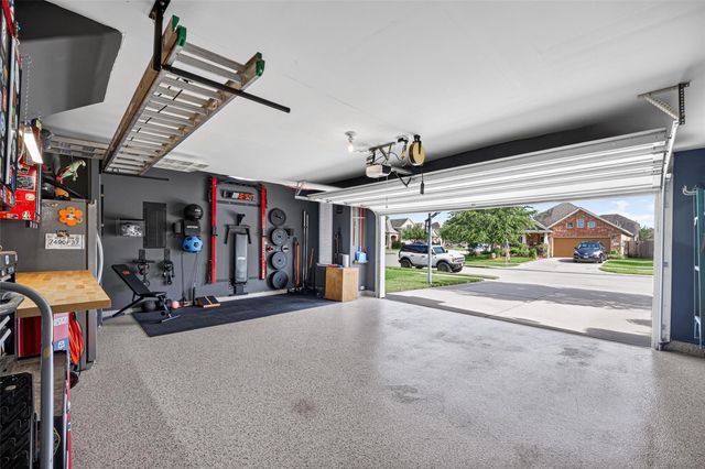 234 Bayside Crossing Drive, La Porte, TX 77571
