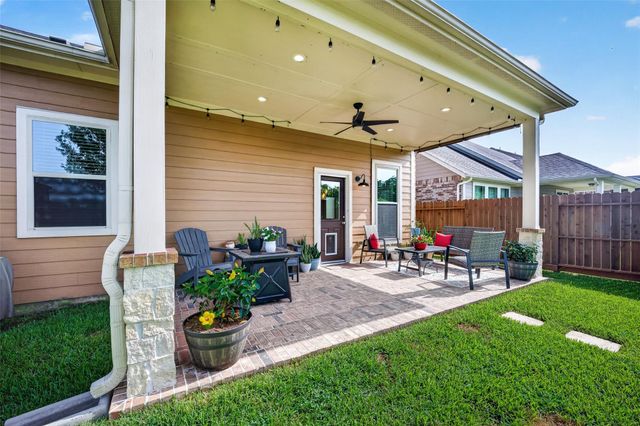 234 Bayside Crossing Drive, La Porte, TX 77571