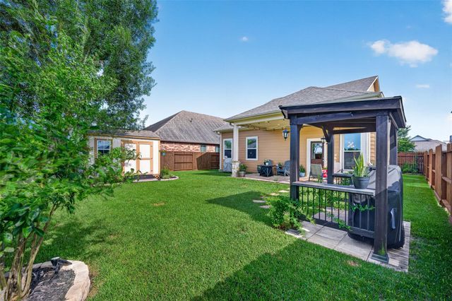 234 Bayside Crossing Drive, La Porte, TX 77571