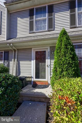 220 HARVARD AVE, Lancaster, PA 17603