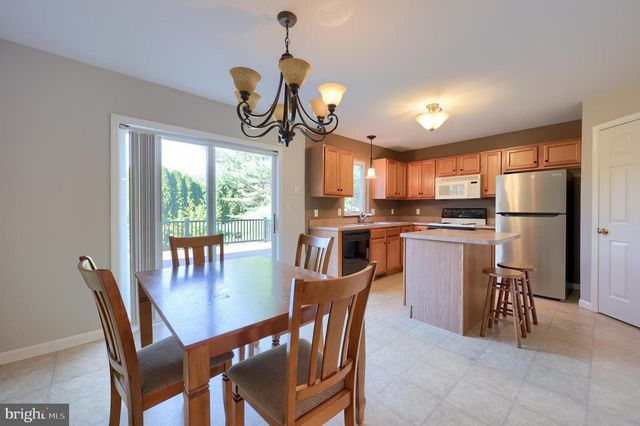 220 HARVARD AVE, Lancaster, PA 17603