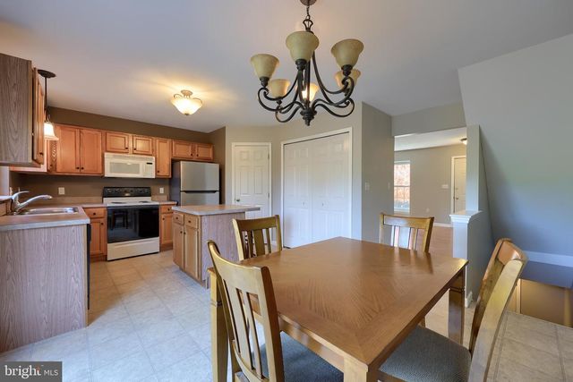 220 HARVARD AVE, Lancaster, PA 17603