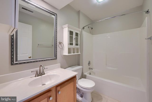 220 HARVARD AVE, Lancaster, PA 17603