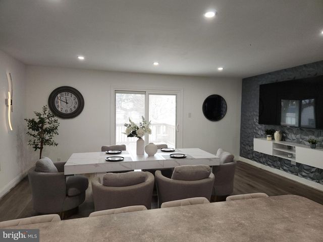 1170 S TROOPER RD, Norristown, PA 19403