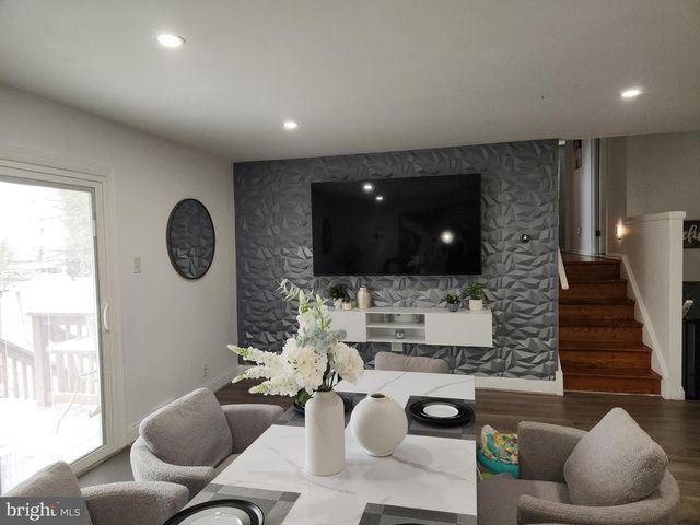 1170 S TROOPER RD, Norristown, PA 19403