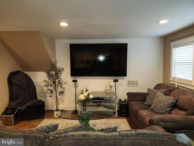 1170 S TROOPER RD, Norristown, PA 19403