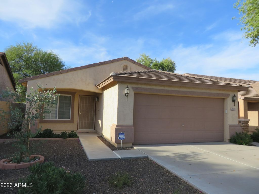 Image 32 of property listing at 4757 E MEADOW CREEK Way, San Tan Valley, AZ 85140