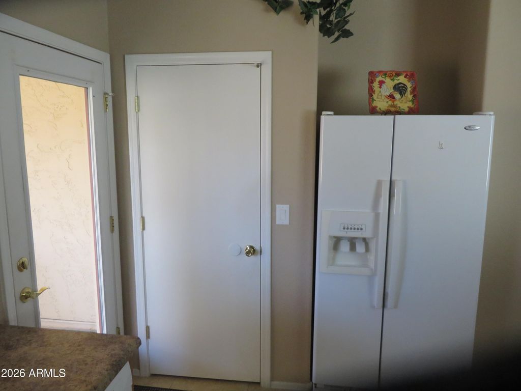 Image 7 of property listing at 4757 E MEADOW CREEK Way, San Tan Valley, AZ 85140