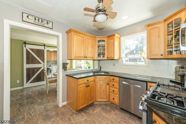 63 Ramapo Rd, West Milford Twp., NJ 07421