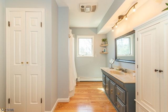 63 Ramapo Rd, West Milford Twp., NJ 07421
