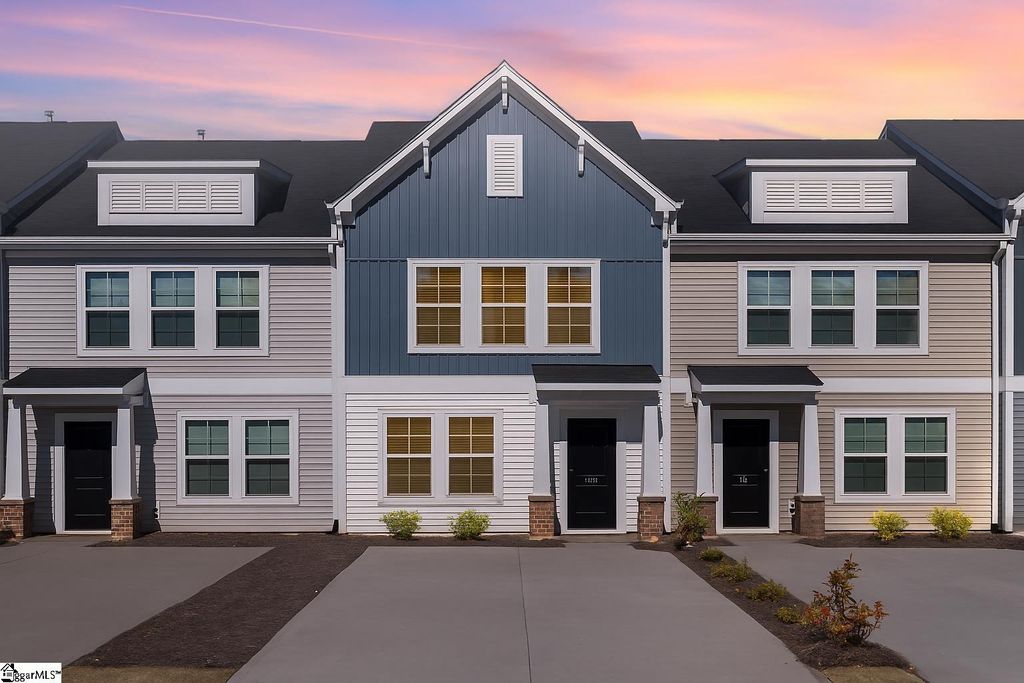 643 Blossom Run, Spartanburg, SC 29307