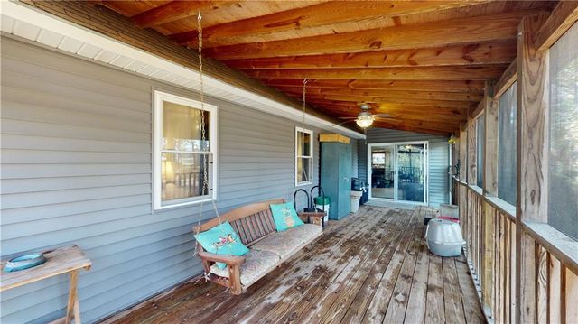 14863 E Redcoat Road, Nevada, MO 64772